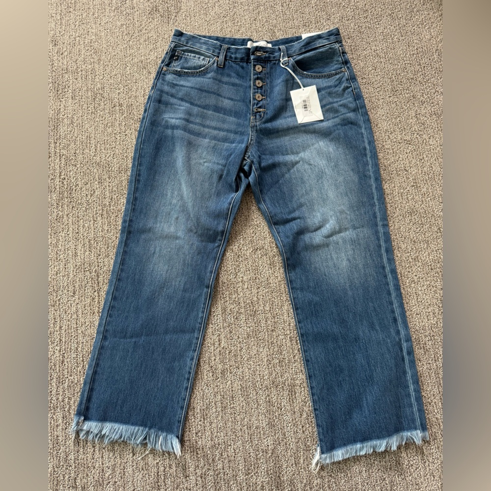 NWT Kancan High Rise Straight Leg Jeans 12/31